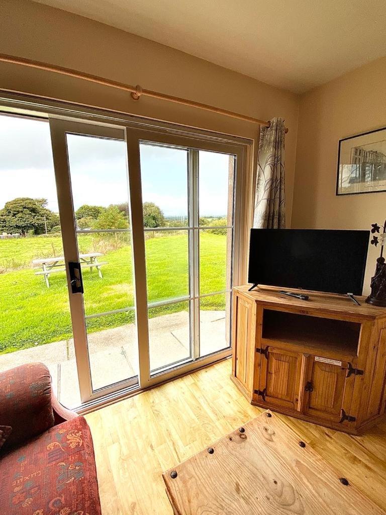 Quiet Farm Cottage Enniskillen Fermanagh Dış mekan fotoğraf